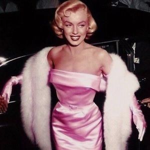 Meet your Posher, Lidia